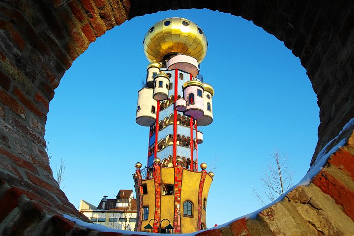 IMGP9103_5.jpg - Kuchlbauer's Hundertwasserturm, Abensberg